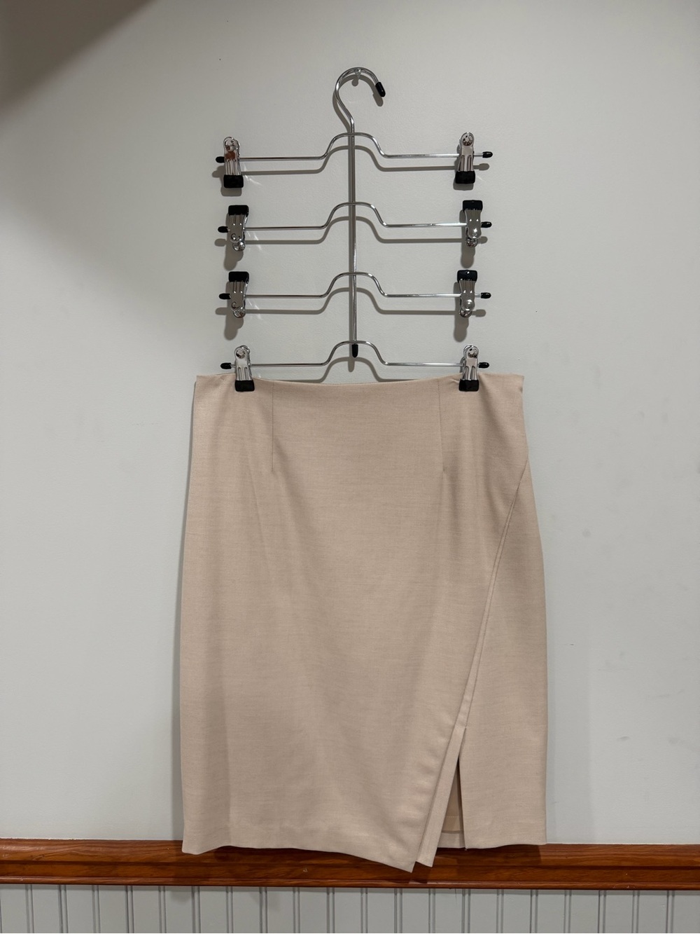 Whit House Black Market Classic Beige Pencil Skirt with Front Slit